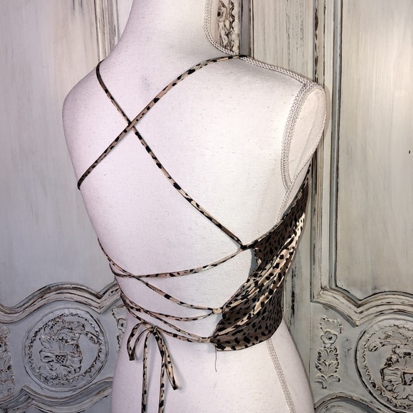 Chocolate Y2K Animal Print Spaghetti Crisscross Strap Cropped Satin Camisole Top - Picture 6 of 7
